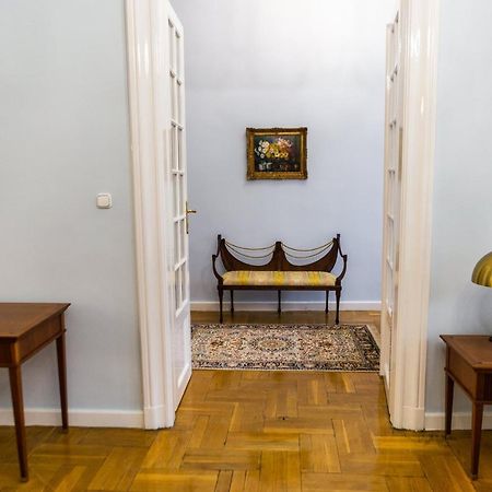 Luxury Downtown 3 Bedroom Apartment By Synagoge With Beautiful View بودابست المظهر الخارجي الصورة