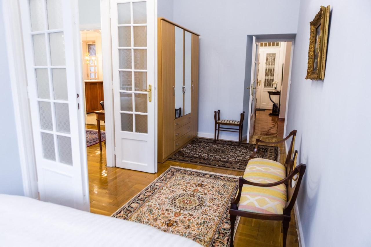 Luxury Downtown 3 Bedroom Apartment By Synagoge With Beautiful View بودابست المظهر الخارجي الصورة