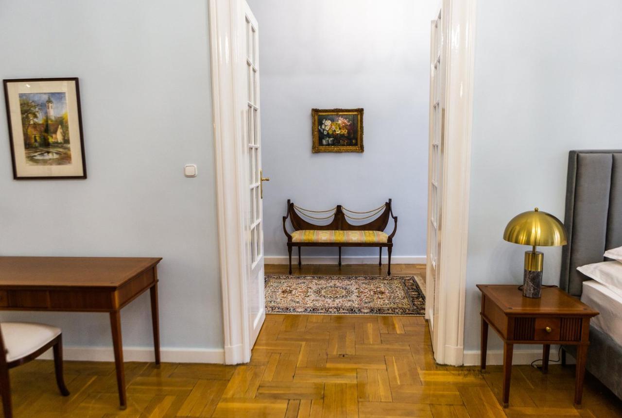 Luxury Downtown 3 Bedroom Apartment By Synagoge With Beautiful View بودابست المظهر الخارجي الصورة