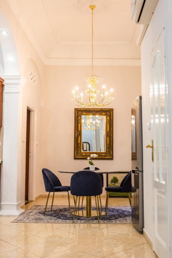 Luxury Downtown 3 Bedroom Apartment By Synagoge With Beautiful View بودابست المظهر الخارجي الصورة