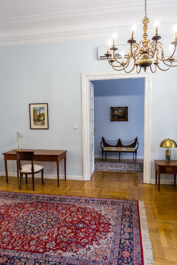 Luxury Downtown 3 Bedroom Apartment By Synagoge With Beautiful View بودابست المظهر الخارجي الصورة