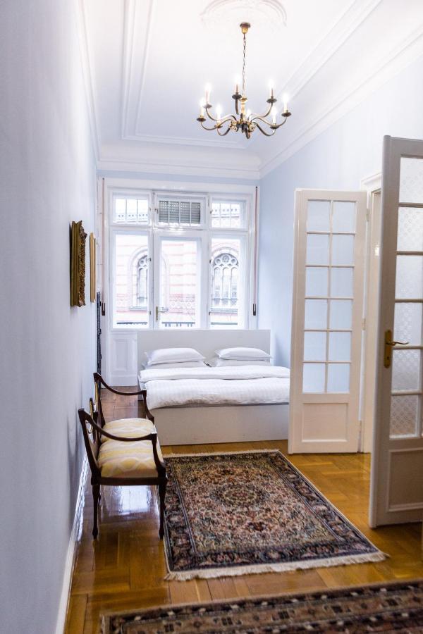 Luxury Downtown 3 Bedroom Apartment By Synagoge With Beautiful View بودابست المظهر الخارجي الصورة